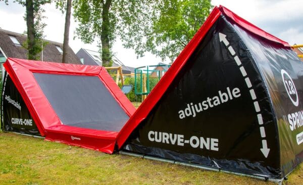 12veren_bocht-een_rampoline-3 12SPRINGS Curve