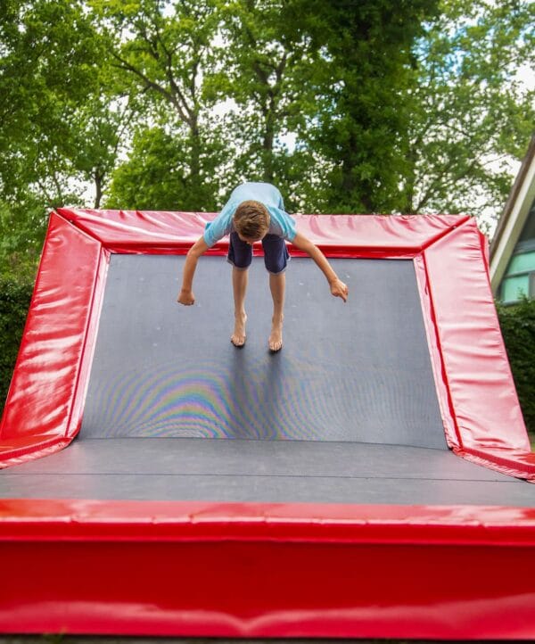 12veren_bocht-een_rampoline-6 12SPRINGS Curve